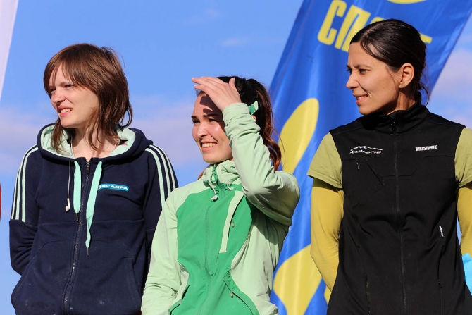 Немного солнца на холодных "скалах"... (Скалолазание, боулдеринг, москва, чемпионат россии, дмитрий шарафутдинов, татьяна шемулинкина, орехово-борисово)