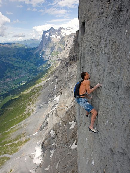 Дин Поттер: в поиске баланса (Альпинизм, интервью, джимми чин, бейсджампинг, слэклайн, скалолазание, фри-соло)