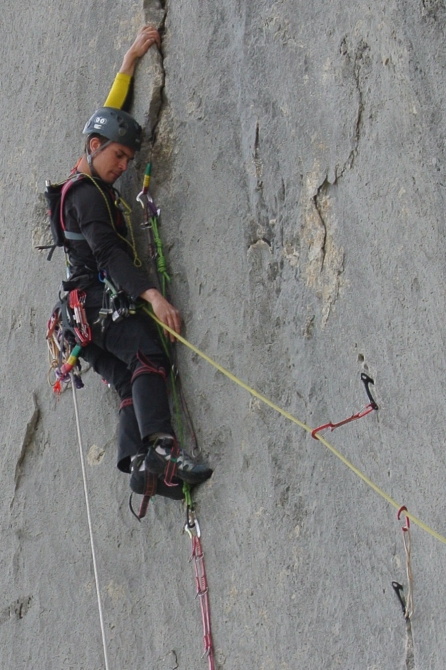 Элементы снаряжения - крюконоги и крюколесенки (Альпинизм, строп, sergey, как, крок, russian ladders, нефедов, nefedov, сергей, дмитриенко, krukonogi, rewiev, крюконоги.ком, опыт, обзор, russian aiders, варваркин, школа альпинизма, com, сравнение, сделать крюконоги самому, скупой платит дважды, мир вам братья)