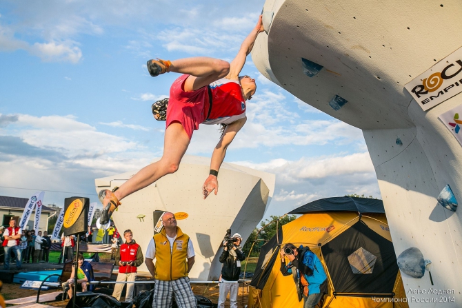 Динара Фахритдинова. Между стартами. Почти короткой строкой... (Скалолазание, скалолазание, интервью, трудность)