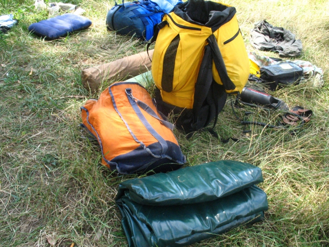 В краю водяных лилий и кувшинок. (Путешествия, река орель, сплав на лодках, водные путешествия, водные лилии.)