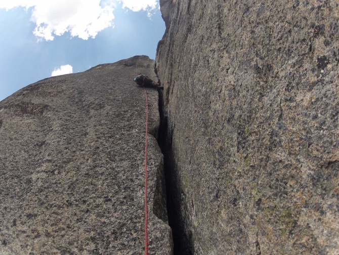 Свободные Ергаки - Трэд и Фрисоло (Альпинизм, trad climbing, freesolo, свободное лазанье)