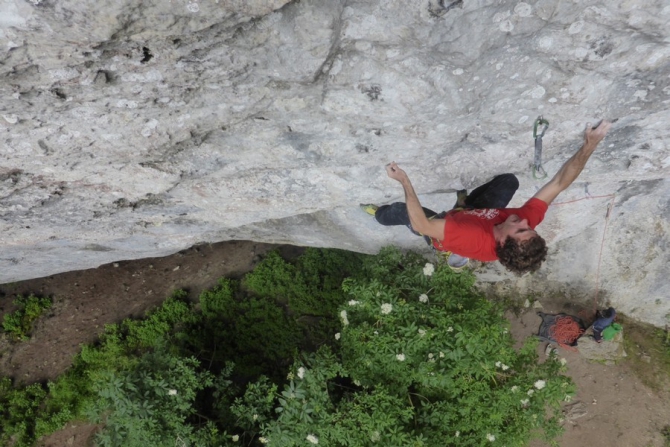 Пачи Усобиага: триумфальное возвращение в «Клуб 9» (Скалолазание, испания, 9а)