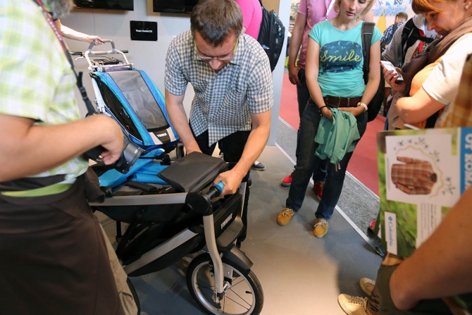 Одна глава из Outdoor-2014 (снаряжение, фридрихсхафен, рюкзаки, thule, коляска для бега)