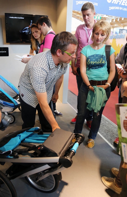 Одна глава из Outdoor-2014 (снаряжение, фридрихсхафен, рюкзаки, thule, коляска для бега)