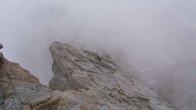 Каравшин 2007 и забавные приключения Демченков на большой-пребольшой стене (Альпинизм)