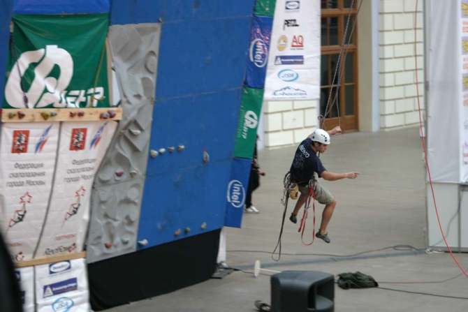 Российский фестиваль скалолазания: Связки. Фоторепортаж... (Скалолазание, соревнования, москва, лыжный салон)