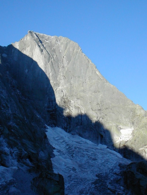 Херманн Буль на Пиц Бадиле (Альпинизм, альпы, соло, архив, альпинизм, швейцария, бергель, кассин)