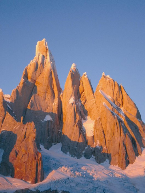 На пенсию в Патагонию? (Альпинизм, хубер, эл капитан, аргентина, анды, серро торре, альпийский стиль, германия, патагония)