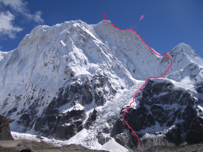 "Лучшее восхождение российских альпинистов 2007 года" (Альпинизм, фар, вечер, золотой ледоруб)