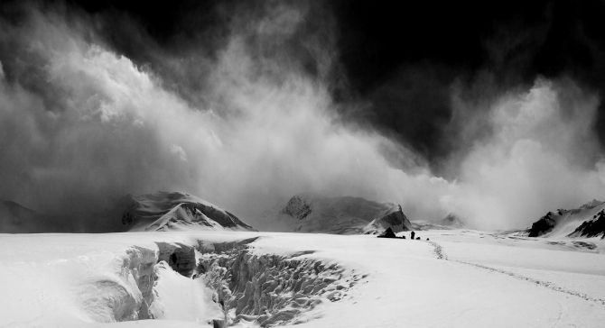 Будущее лыжного туризма (Горные лыжи/Сноуборд, семенов в., чижик д., тимошенов а., издательство самовар, «лаборатория микроприборов», relieff, sub food, skycountry, valery-semenov.ru, нпф баск, турклуб маи, кайт, гренландия, экспедиция)