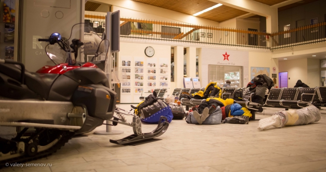 Будущее лыжного туризма (Горные лыжи/Сноуборд, семенов в., чижик д., тимошенов а., издательство самовар, «лаборатория микроприборов», relieff, sub food, skycountry, valery-semenov.ru, нпф баск, турклуб маи, кайт, гренландия, экспедиция)