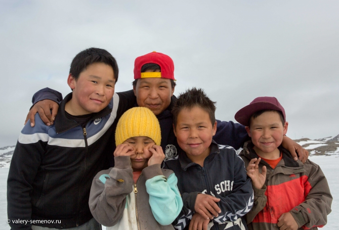 Будущее лыжного туризма (Горные лыжи/Сноуборд, семенов в., чижик д., тимошенов а., издательство самовар, «лаборатория микроприборов», relieff, sub food, skycountry, valery-semenov.ru, нпф баск, турклуб маи, кайт, гренландия, экспедиция)