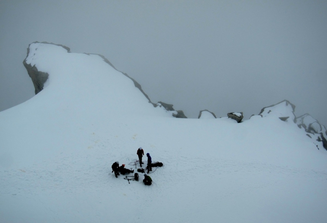 "Непогода в горах непогода"© или "Июль в Шамони" (Альпинизм, альпы, альпинизм в альпах, мюнхенский альпклуб)