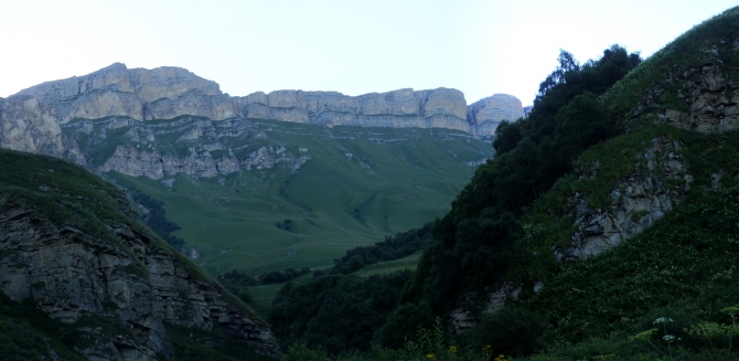 Джипинг: Былым - Ак-топрак - Чегем. (Путешествия, приэльбрусье)