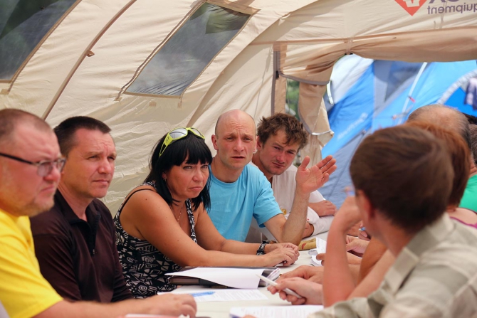 Елена Дмитренко передает с Чемпионата России по альпинизму (каравшин)