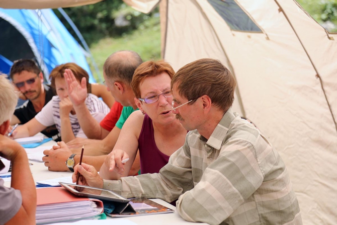 Елена Дмитренко передает с Чемпионата России по альпинизму (каравшин)