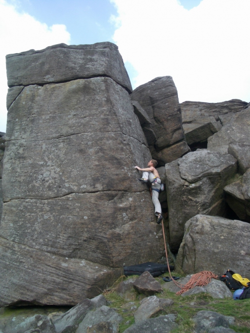 Трад и боулдеринг в Stanage, Peak District, UK (Альпинизм, скалолазание, альпинизм)