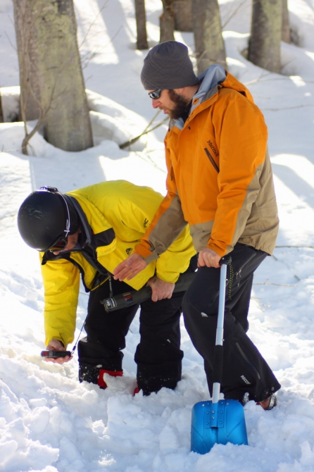 Спасательные работы при сходе лавины. Практический курс. (Горные лыжи/Сноуборд, pieps, лавинное снаряжение, лавинный курс, лавинная безопасность)