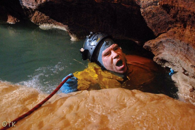 Арт-фотография под землей. (Спелеология, спелеология, пещеры, календарь, крым, speleo, караби, красная, кизил коба, паводок, кастере)