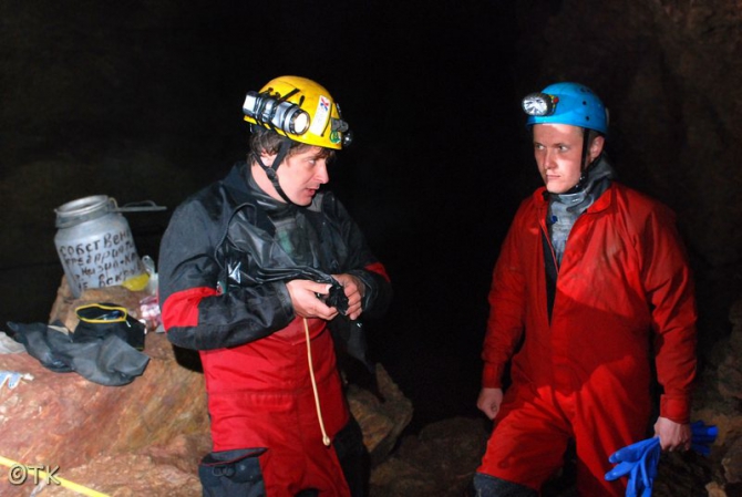 Арт-фотография под землей. (Спелеология, спелеология, пещеры, календарь, крым, speleo, караби, красная, кизил коба, паводок, кастере)