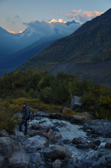 Фотографируем зубров (Путешествия, осень, домбай)
