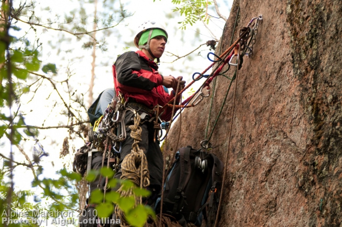 Альпинистский марафон. Фото. (Альпинизм, ам2010)