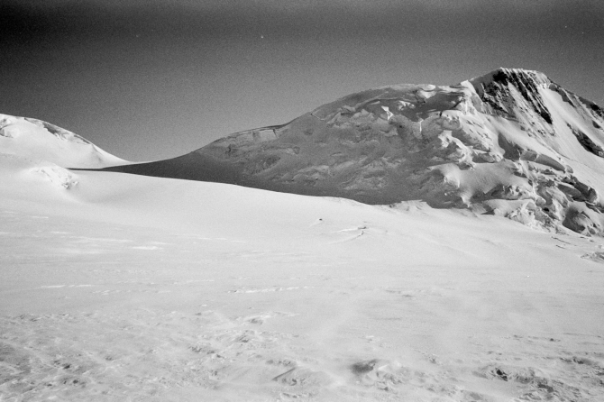 Фотографии с несхоженного Казбека. (Альпинизм, осетия)