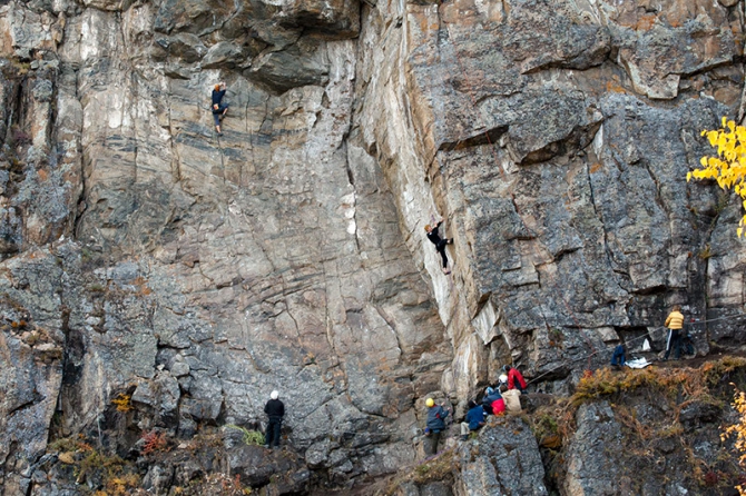 "Байкал-2010": итоги первого "трудного" дня, или а "МАМА-ДАВАЙ"-то вваливает!! (Альпинизм, иркутск, чр)