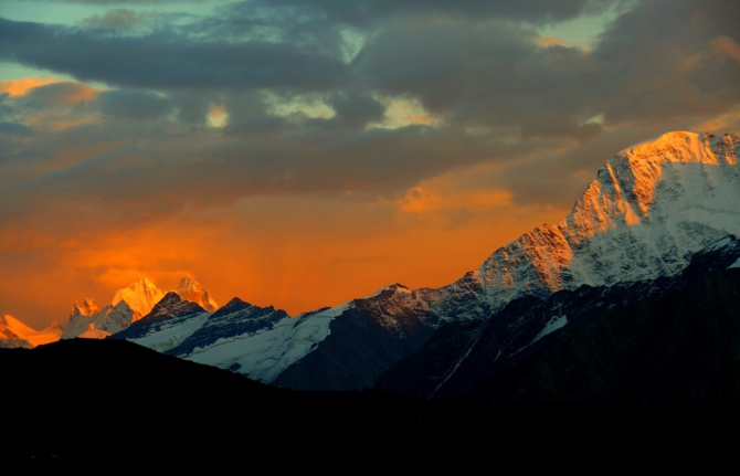 Эльбрус с юго-запада (Альпинизм)