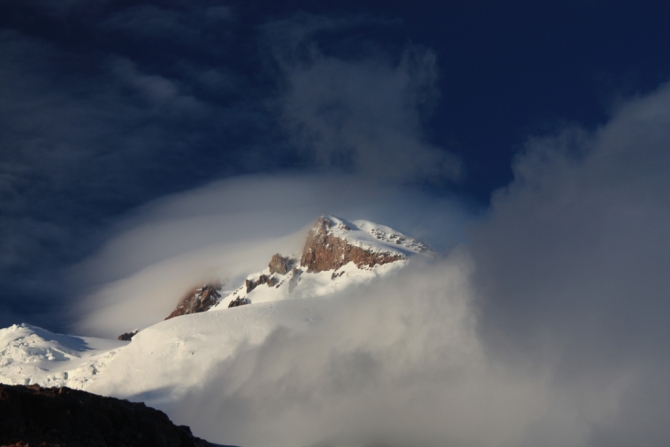 Эльбрус с юго-запада (Альпинизм)