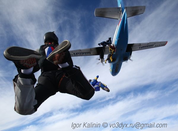 Парашютные фотографии Игоря Калинина на ДЗ Аэроград 4-7 ноября 2010 г. (Воздух, игорь калинин)