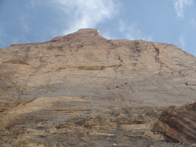 Две новые нитки на Ерыдаге. Февраль. 2011 (Альпинизм, первопрохождение, одесса, зима)