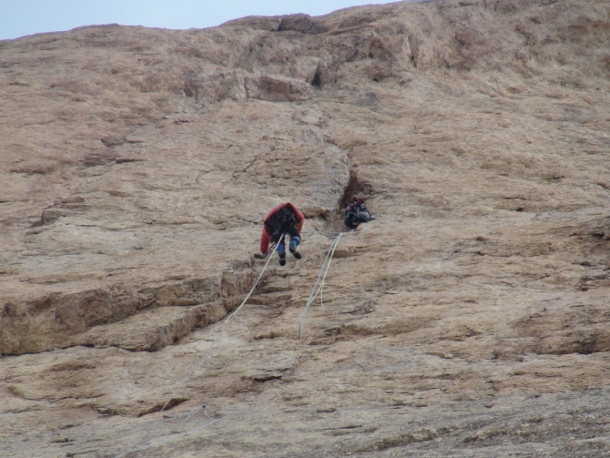 Две новые нитки на Ерыдаге. Февраль. 2011 (Альпинизм, первопрохождение, одесса, зима)