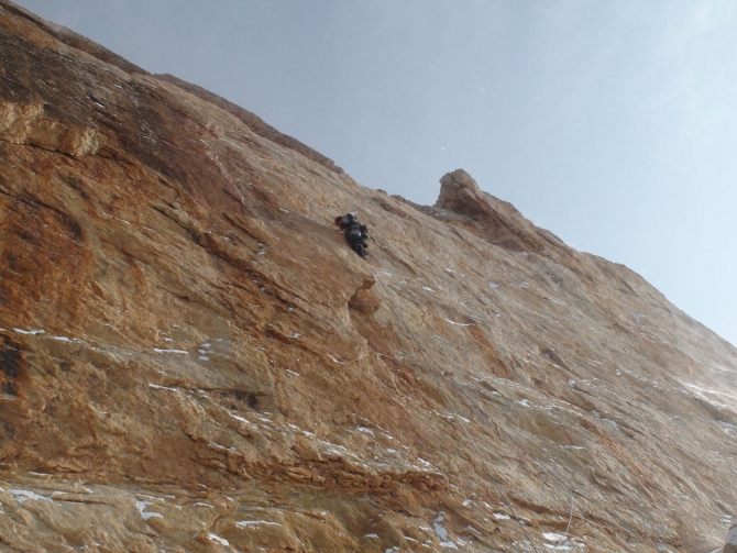 Две новые нитки на Ерыдаге. Февраль. 2011 (Альпинизм, первопрохождение, одесса, зима)