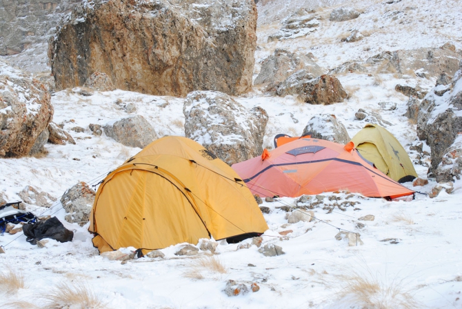 Две новые нитки на Ерыдаге. Февраль. 2011 (Альпинизм, первопрохождение, одесса, зима)