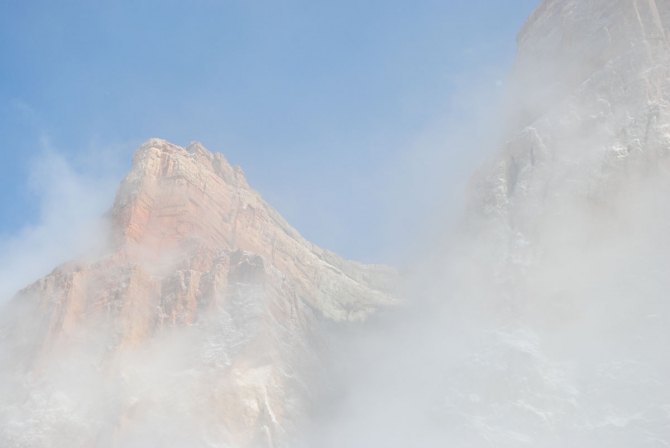 Две новые нитки на Ерыдаге. Февраль. 2011 (Альпинизм, первопрохождение, одесса, зима)