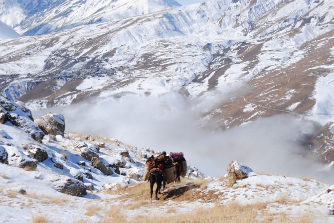 Две новые нитки на Ерыдаге. Февраль. 2011 (Альпинизм, первопрохождение, одесса, зима)