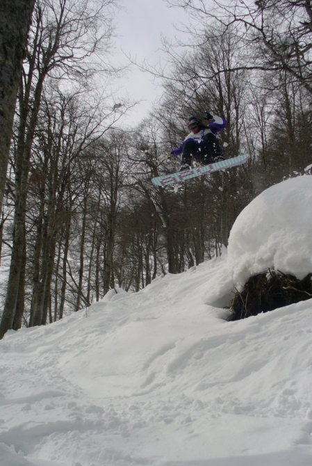 Powder Day с Аней Орловой в Красной Поляне (Горные лыжи/Сноуборд, snowboard, сноуборд, видео, action brothers, freeride, территория снега, аня орлова)