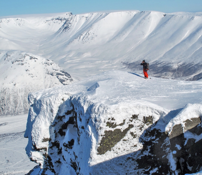 Спили мушку, Трупосборник и Лавинный кулуар за 1 день (выходные команды SnowSense, Бэккантри/Фрирайд, cергей шестихин, snow sense, snowsense team, алекс кузмицкий, цирк ганешина, лавины, хибины, вне трасс, фрирайд, кировск)