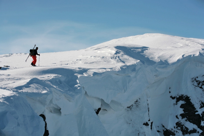 Спили мушку, Трупосборник и Лавинный кулуар за 1 день (выходные команды SnowSense, Бэккантри/Фрирайд, cергей шестихин, snow sense, snowsense team, алекс кузмицкий, цирк ганешина, лавины, хибины, вне трасс, фрирайд, кировск)