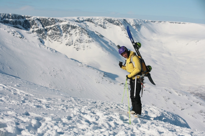 Спили мушку, Трупосборник и Лавинный кулуар за 1 день (выходные команды SnowSense, Бэккантри/Фрирайд, cергей шестихин, snow sense, snowsense team, алекс кузмицкий, цирк ганешина, лавины, хибины, вне трасс, фрирайд, кировск)
