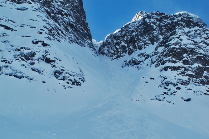 Лучший день сезона / NEW линии в Хибинах (фоторепорт, Бэккантри/Фрирайд, беккантри, новые линии, левел2, лавинный кулуар, цирк ганешина, snow sense team, snow sense, фрирайд-школа, сергей шестихин, алекс кузмицкий, кировск, хибины)