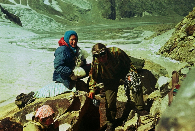 НОСТАЛЬГИЯ ПО ТЯНЬ-ШАНЮ. (Горный туризм, тянь-шань, терскей, маи)