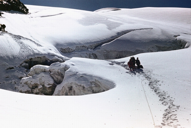 НОСТАЛЬГИЯ ПО ТЯНЬ-ШАНЮ. (Горный туризм, тянь-шань, терскей, маи)