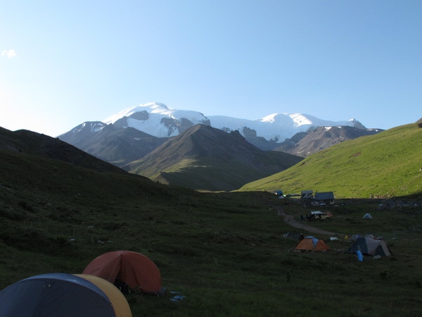 Поход неизвестной мне категории сложности по Северному Приэльбрусью летом 2011года (Альпинизм, северное приэльбрусье, эльбрус с севера, хурзук, балкбаши)