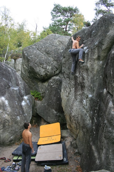 Знакомство с болдерингом (Скалолазание, скалолазание, risk.ru, боулдеринг, climbing, санкт-петербург, без страховки, bouldering, xclimb, костин, rockempire)