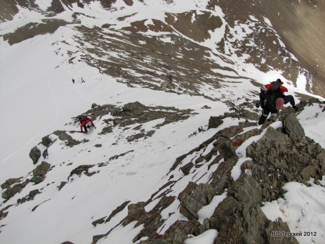 "И на сыртах* растут цветочки!" По мотивам backcountry маевки Терскей 2012 (Бэккантри/Фрирайд, freeride, лагерь, киргизия, mountainpro)