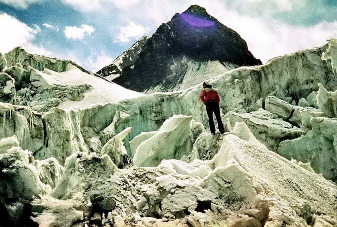 ЗОЛОТАЯ ОСЕНЬ НА ПАМИРЕ. (Горный туризм, маи)