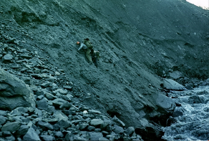 ЗОЛОТАЯ ОСЕНЬ НА ПАМИРЕ. (Горный туризм, маи)